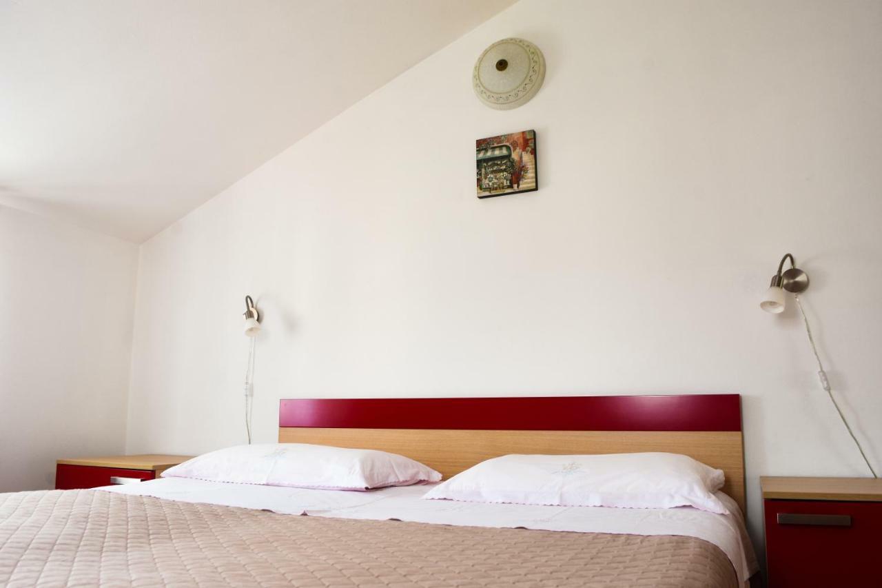 Rooms Ljubica Крес Екстериор снимка
